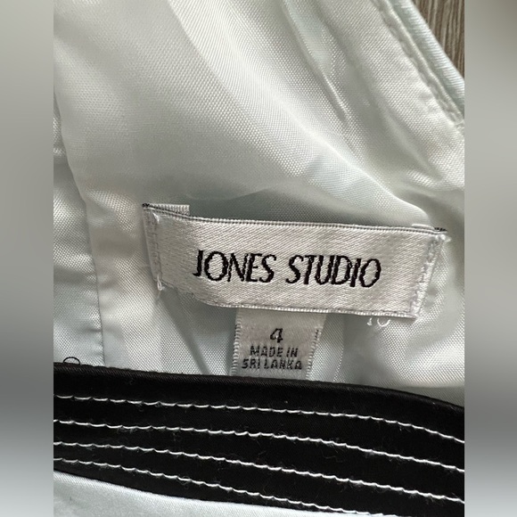 Jones Studio Sleeveless Dress NWT - Size 4 - Picture 8 of 9